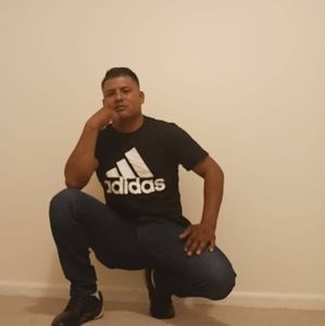 Meet your Posher, Manuel